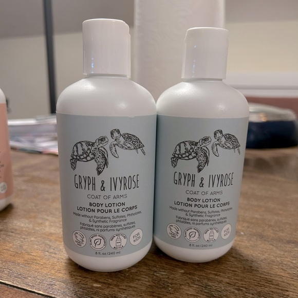 TWO Brand New Gryph & Ivyrose Coat of Arms Body Lotion, 8 oz. (For Kids) - Picture 2 of 7